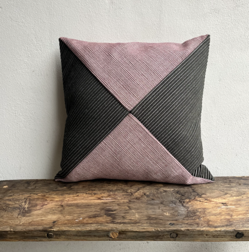1+1 Design - Pude - Chicago grå/Tokyo mørk rosa