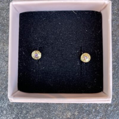 Miss-cantik  små runde forgyldt med rosa sten ørestikker