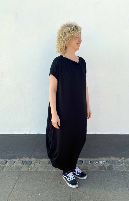 Liselotte Hornstrup kjole fra siden