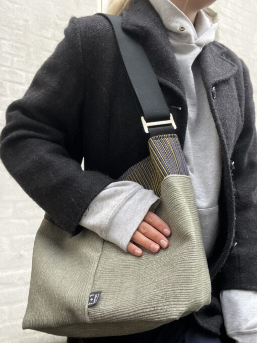 1+1 Design - Tokyo Line Taske