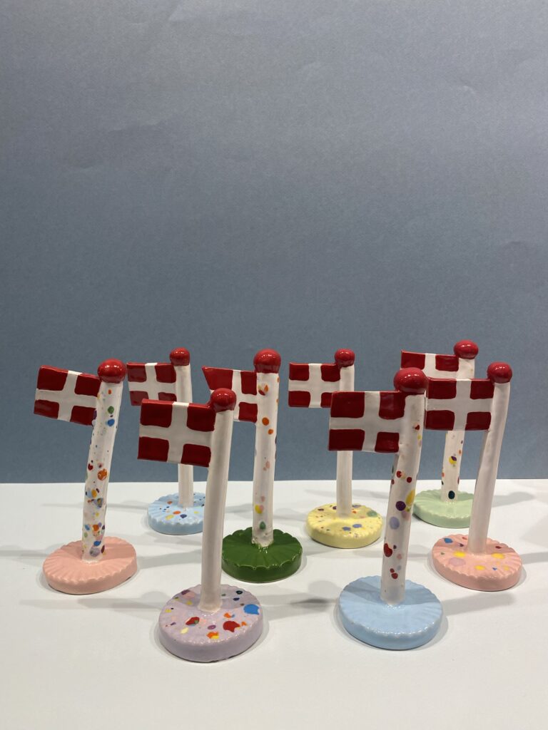 TheClayPlay - Flag (10-14 cm) Harlekin Flag og Klassisk Flag Dot