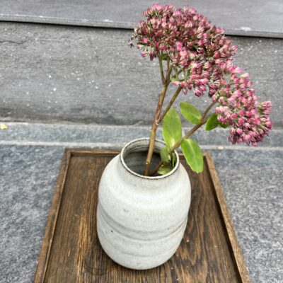 Britta Hansensgaard - Mellemstor vase m. hals