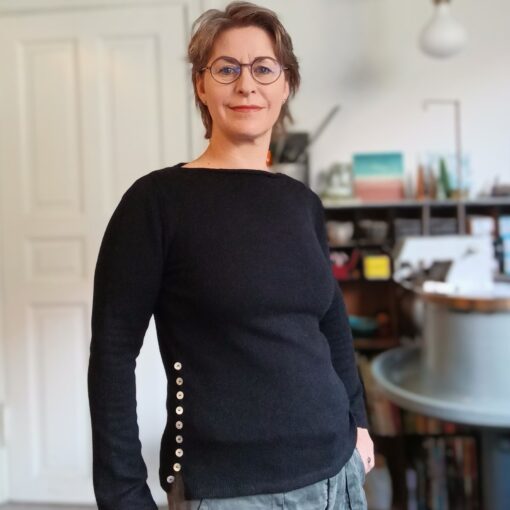 Cat-Kahrs - Bluser med knap i siden