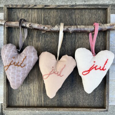 Louise Dausell Stort Hjerte med Broderet Jul i stof