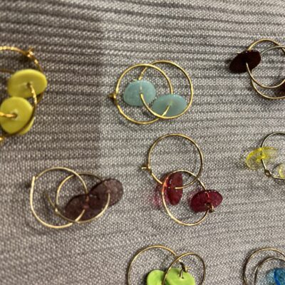 Karen Nyholm  Øreringe med sølv eller forgyldt