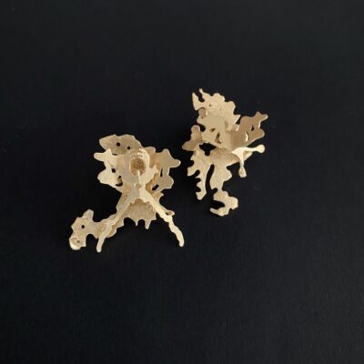 Annette Dickow - Novo Modo Øreringe i forgyldt sølv, oxyderet sølv og sølv